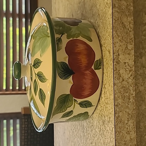 Sakura Fruit Pattern Ceramic Casserole Dish - Picture 3 of 11